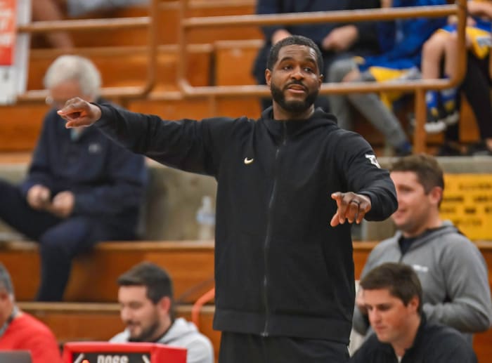 Faith Family Academy vs St Augustine Torrey Pines Holiday Classic December 29, 2023 Photo-Justin Fine58